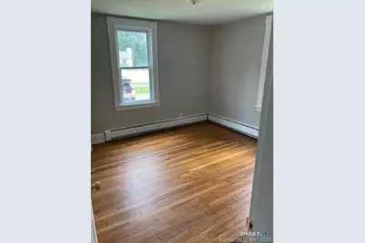 2010 Huntington Road, Stratford, CT 06614 - Photo 9