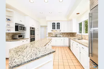 5 Dry River Court, Redding, CT 06896 - Photo 9
