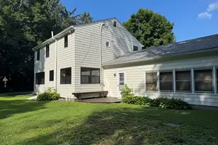 79 Meadow Wood Rd, Branford, CT 06405 - Photo 17