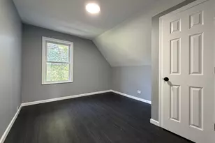 38 Summer St, Norwich, CT 06360 - Photo 17