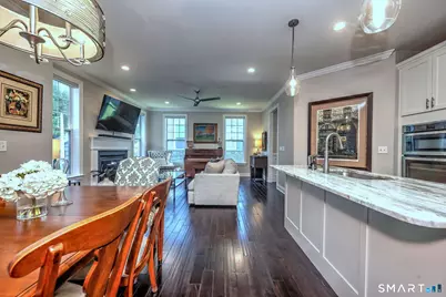 560 River Road #33, Shelton, CT 06484 - Photo 11