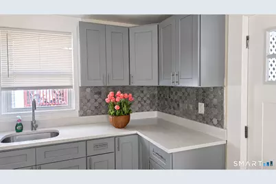 98 Wolcott Street, Waterbury, CT 06705 - Photo 3