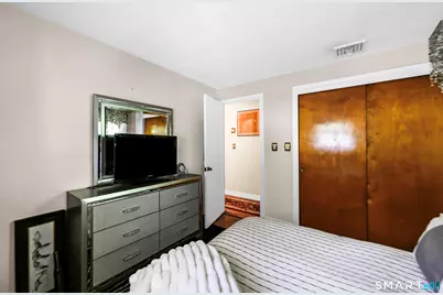 437 West Wolcott Avenue, Windsor, CT 06095 - Photo 13