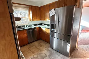 167 Kings Hwy, North Haven, CT 06473 - Photo 11