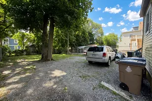 451 Hollister Ave, Bridgeport, CT 06607 - Photo 17