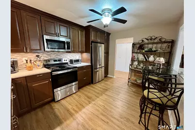 50 Birdseye Street #306A, Stratford, CT 06615 - Photo 5