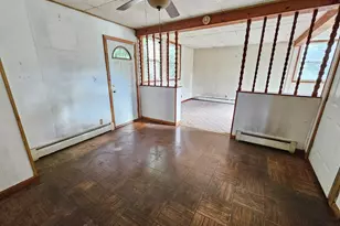66 Chesterfield Ave, Wolcott, CT 06716 - Photo 11