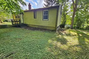 66 Chesterfield Ave, Wolcott, CT 06716 - Photo 5