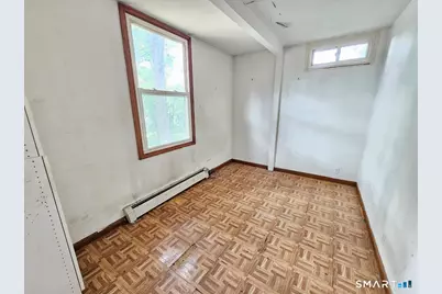 66 Chesterfield Avenue, Wolcott, CT 06716 - Photo 15