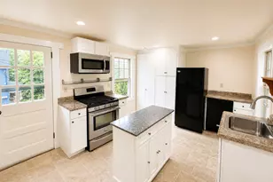 111 Rockwell St, Winchester, CT 06098 - Photo 7