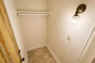 111 Rockwell St, Winchester, CT 06098 - Photo 17