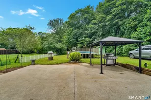 285 Niantic River Rd, Waterford, CT 06385 - Photo 33