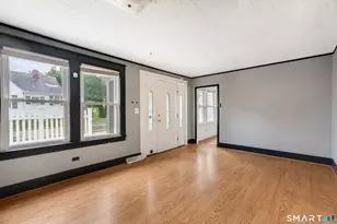 285 Niantic River Rd, Waterford, CT 06385 - Photo 5