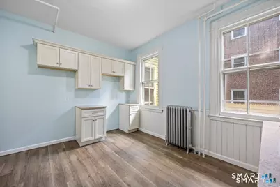11 Marshall Street, Hartford, CT 06105 - Photo 13