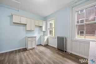 11 Marshall St, Hartford, CT 06105 - Photo 13