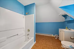 11 Marshall St, Hartford, CT 06105 - Photo 37
