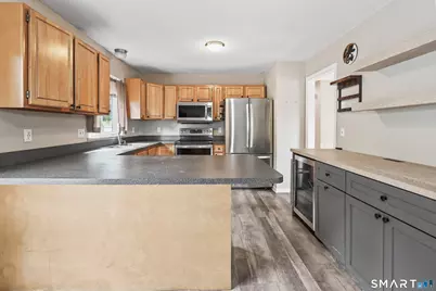 21 Applewood Lane, Naugatuck, CT 06770 - Photo 11