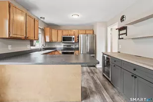 21 Applewood Ln, Naugatuck, CT 06770 - Photo 11