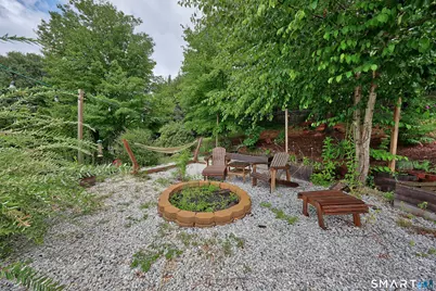21 Applewood Lane, Naugatuck, CT 06770 - Photo 35