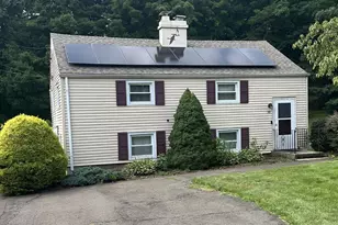 15 Earl Ave, Hamden, CT 06514 - Photo 1