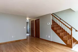 21 White Tail Ln, Wallingford, CT 06492 - Photo 5