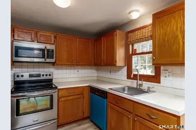 21 White Tail Lane #21, Wallingford, CT 06492 - Photo 9