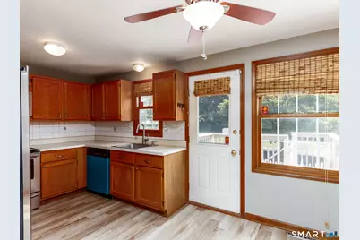 21 White Tail Lane #21, Wallingford, CT 06492 - Photo 7
