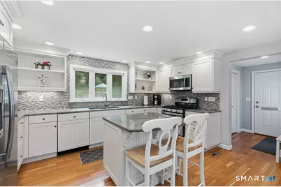 11 Ash Road, Branford, CT 06405 - Photo 15