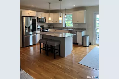 70 Lakeside Avenue, Middletown, CT 06457 - Photo 5