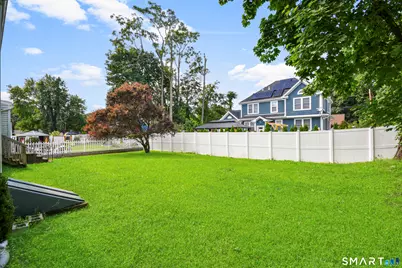 106 Clark Street, Bridgeport, CT 06606 - Photo 27