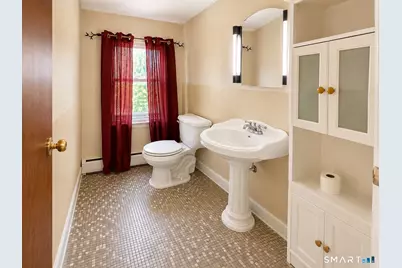 77 McClintock Street, New Britain, CT 06053 - Photo 9