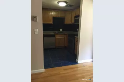 98 Burgundy Hill Lane #98, Middletown, CT 06457 - Photo 3