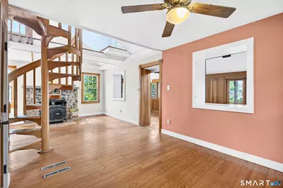 207 Pawson Road, Branford, CT 06405 - Photo 21