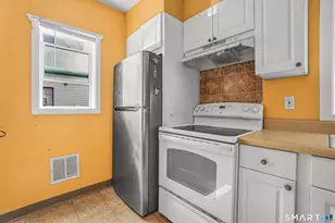 90 Marlboro St, Hamden, CT 06517 - Photo 17