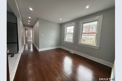 30 Hadley Street, Bridgeport, CT 06610 - Photo 9