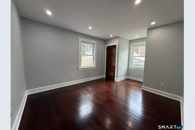 30 Hadley Street, Bridgeport, CT 06610 - Photo 11