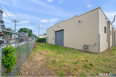 100 Barclay Street, New Haven, CT 06519 - Photo 1