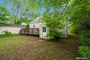 65 Old Windsor Rd, Bloomfield, CT 06002 - Photo 7