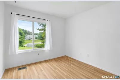 183 Thompson Street #B, East Haven, CT 06513 - Photo 13