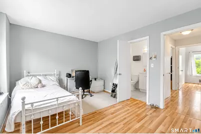 183 Thompson Street #B, East Haven, CT 06513 - Photo 15