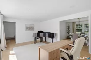 61 Broadleaf Cir, Windsor, CT 06095 - Photo 13