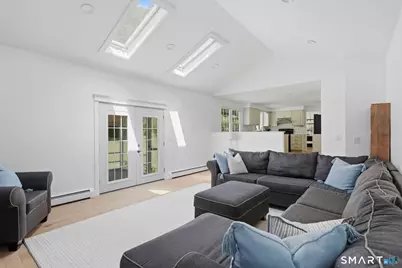61 Broadleaf Circle, Windsor, CT 06095 - Photo 5