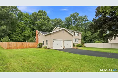 61 Broadleaf Circle, Windsor, CT 06095 - Photo 3