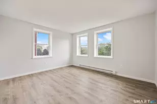 60 Center St, Wallingford, CT 06492 - Photo 9