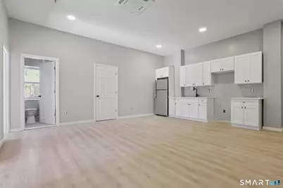 215 Bank Street #3, New London, CT 06320 - Photo 1