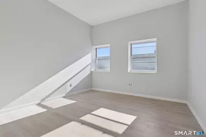 215 Bank Street #3, New London, CT 06320 - Photo 17