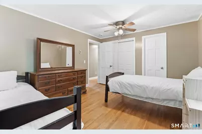 105 Dean Road, East Lyme, CT 06333 - Photo 15