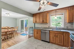 105 Dean Rd, East Lyme, CT 06333 - Photo 7