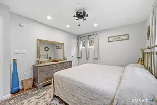 45 Annette Pl, Middletown, CT 06457 - Photo 17