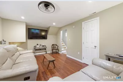 45 Annette Place, Middletown, CT 06457 - Photo 13